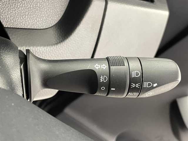 トヨタ タンク カスタムG－T 熊本県 2019(令1)年 2.3万km ブラックマイカメタリック 禁煙車　/社外ナビ　CN-E330D/バックカメラ　/社外前後ドライブレコーダー　/ビルトインＥＴＣ　/両側パワースライドドア　/クルーズコントロール/前後クリアランスソナー　/スマートアシストIII/・衝突軽減ブレーキ/・レーンキープアシスト/・先行車発進お知らせ/・前後誤発進抑制機能/・オートマチックハイビーム/横滑り防止/オートライト/LEDヘッドライト/フォグライト/スマートキー/プッシュスタート