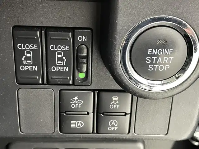 トヨタ タンク カスタムG－T 熊本県 2019(令1)年 2.3万km ブラックマイカメタリック 禁煙車　/社外ナビ　CN-E330D/バックカメラ　/社外前後ドライブレコーダー　/ビルトインＥＴＣ　/両側パワースライドドア　/クルーズコントロール/前後クリアランスソナー　/スマートアシストIII/・衝突軽減ブレーキ/・レーンキープアシスト/・先行車発進お知らせ/・前後誤発進抑制機能/・オートマチックハイビーム/横滑り防止/オートライト/LEDヘッドライト/フォグライト/スマートキー/プッシュスタート