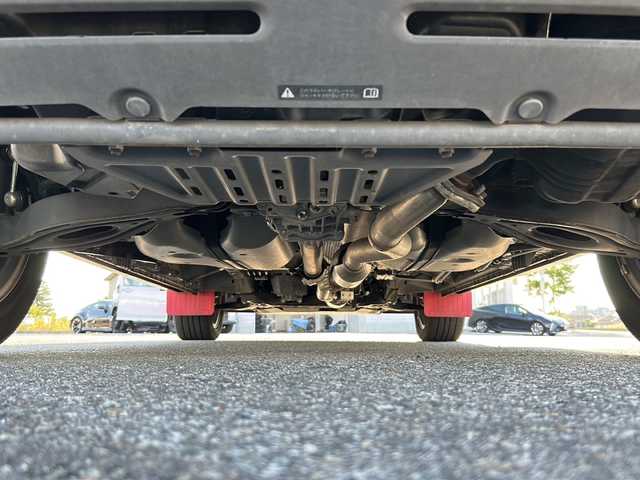 三菱 デリカＤ：５ ジャスパー 岐阜県 2020(令2)年 1.8万km エメラルドブラックパール/アイガーグレーメタリック 4WD/ディーゼル/純正１０インチナビ/フルセグ/ハーフレザーシート/全方位カメラ/両側パワースライドドア/衝突軽減ブレーキ/レーンキープアシスト/パドルシフト/ビルトインＥＴＣ/レーダークルーズコントロール/純正アルミホイール/純正マットガード/スマートキー/オートライト/オートハイビーム/スペアキー