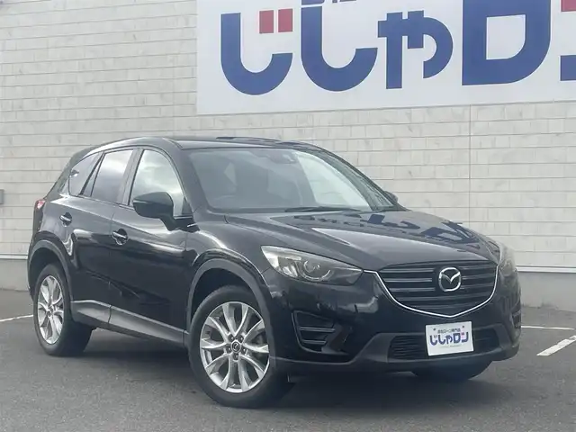 マツダ ＣＸ－５ XD 佐賀県 2015(平27)年 6.9万km ジェットブラックマイカ （株）IDOMが運営する【じしゃロン佐賀店】の自社ローン専用車両になります。こちらは現金またはオートローンご利用時の価格です。自社ローンご希望の方は別途その旨お申し付けください/・マツダコネクト純正ＳＤナビ/フルセグ/ＢＴ//　　　　　　　　　　ＤＶＤ/ＣＤ　/・バックカメラ　/・スマートインＥＴＣ　　/・ＵＳＢポート　/・純正１９インチアルミ