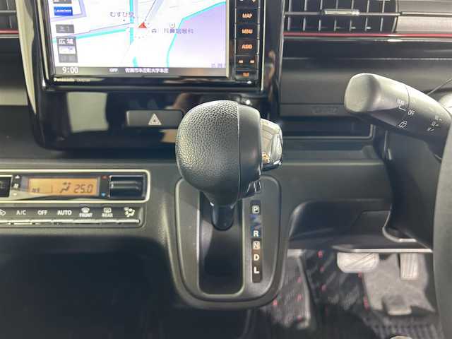 スズキ ワゴンＲ スティングレー HYBRID X 佐賀県 2017(平29)年 6.8万km ブルーイッシュブラックパール3 衝突被害軽減システム/車線逸脱警報/純正7インチナビ/AM/FM/CD/DVD/Bluetooth/ルセグTV/全方位カメラ/ステアリングスイッチ/革巻きステアリング/前方ドライブレコーダー/ビルトインETC/運転席シートヒーター/ヘッドアップディスプレイ/オートマチックヘッドライト/LEDヘッドライト/フォグランプ/電動格納ミラー/シートリフター/ドアバイザー