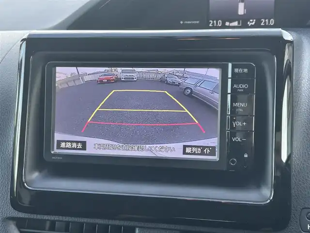 トヨタ エスクァイア ハイブリッド Gi 東京都 2015(平27)年 7.4万km ホワイトパールクリスタルシャイン ワンオーナー/メモリー純正ナビ/AM/FM/ワンセグ/BT/『NSCP-W64』/バックカメラ/セーフティセンスC/・プリクラッシュセーフティシステム/・レーンディパーチャーアラート/・オートマチックハイビーム/クルーズコントロール/置くだけ充電/両側パワースライドドア/DN席シートヒーター/ハンドル革巻きステアリング/ETC/スペアキー×1/合皮シート/保証書/取扱説明書