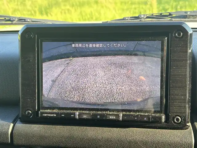 スズキ ジムニー シエラ JC 長崎県 2022(令4)年 1.5万km ピュアホワイトP ワンオーナー/リトルG仕様/社外8インチナビ/(CD/DVD/BT/フルセグ)/バックカメラ/衝突軽減ブレーキ/レーンアシスト/クルーズコントロール/ETC/ステアリングスイッチ/オートライト/フォグランプ/純正15インチAW/DAMDリトルGキット