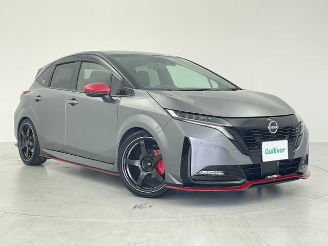 日産 オーラ ニスモ 愛知県 2022(令4)年 2.1万km ダークメタルグレー/スーパーブラック2トーン ワンオーナー/禁煙車/純正メーカーメモリナビ・フルセグＴＶ/テレビキャンセラー/アラウンドビューモニター/ADVAN RAICING18インチAW/ローダウン/マフラーカッター/シートヒーター/プロパイロット/レーダークルーズ/衝突被害軽減ブレーキ/ブラインドスポットモニター/ETC2.0/LEDヘッド