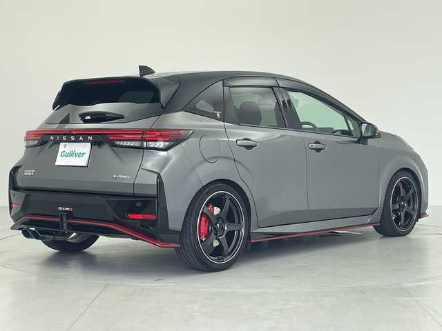 日産 オーラ ニスモ 愛知県 2022(令4)年 2.1万km ダークメタルグレー/スーパーブラック2トーン ワンオーナー/禁煙車/純正メーカーメモリナビ・フルセグＴＶ/テレビキャンセラー/アラウンドビューモニター/ADVAN RAICING18インチAW/ローダウン/マフラーカッター/シートヒーター/プロパイロット/レーダークルーズ/衝突被害軽減ブレーキ/ブラインドスポットモニター/ETC2.0/LEDヘッド