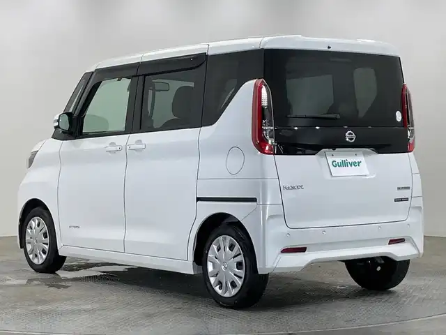 日産 ルークス X 栃木県 2022(令4)年 1.4万km ホワイトパール 全方位カメラ/バックカメラ/フロントカメラ/サイドカメラ/CD/前後コーナーセンサー/片側パワースライドドア/ドアバイザー/オートライト/横滑り防止装置/スマートキー/プッシュスタート/アイドリングストップ/電動格納ミラー