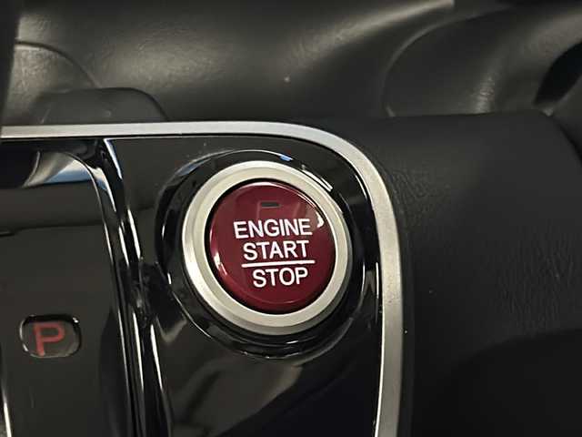 ホンダ Ｎ ＢＯＸ G SSパッケージ 宮城県 2015(平27)年 6.8万km スマートブラック 両側パワースライドドア/純正ナビ/(AM/FM/iPod/SD/CD/AUX/VTR/TV)/Bluetooth/USB入力端子/DVD再生機能/プッシュスタート/スマートキー/ヘッドライトレベライザー/衝突被害軽減システム/純正フロアマット/純正14インチアルミホイール