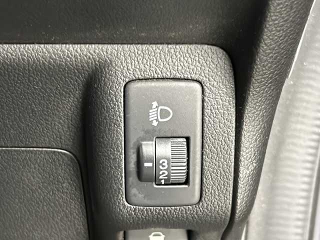 ホンダ Ｎ ＢＯＸ G SSパッケージ 宮城県 2015(平27)年 6.8万km スマートブラック 両側パワースライドドア/純正ナビ/(AM/FM/iPod/SD/CD/AUX/VTR/TV)/Bluetooth/USB入力端子/DVD再生機能/プッシュスタート/スマートキー/ヘッドライトレベライザー/衝突被害軽減システム/純正フロアマット/純正14インチアルミホイール