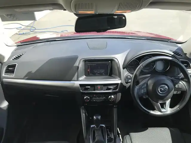 マツダ ＣＸ－５ XD プロアクティブ 富山県 2015(平27)年 6.4万km ソウルレッドプレミアムメタリック 〇バックカメラ/〇ETC/〇セーフティクルーズパッケージ/〇レーダークルーズコントロール/〇レーンキープアシストシステム/〇ブラインドスポットモニタリング/〇アイドリングストップ/〇SRSエアバッグ/〇左右独立温度調整オートエアコン/〇LEDヘッドランプ/〇オートライト/〇純正17インチアルミホイール/〇革巻きステアリングホイール/〇ブラックファブリックシート/〇禁煙車