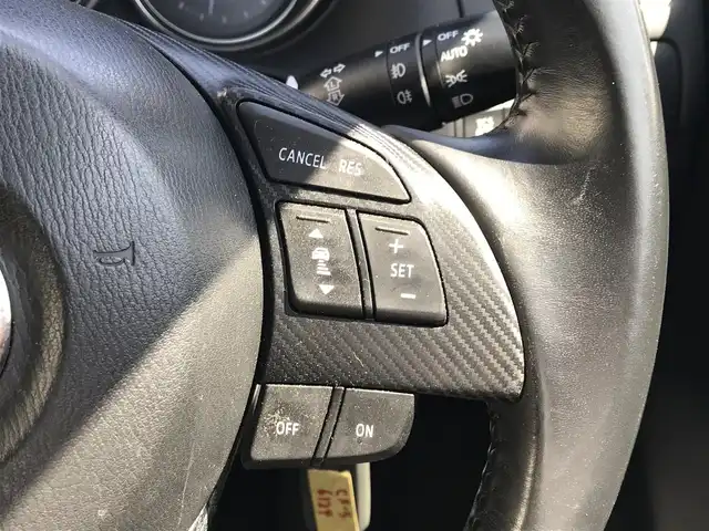 マツダ ＣＸ－５ XD プロアクティブ 富山県 2015(平27)年 6.4万km ソウルレッドプレミアムメタリック 〇バックカメラ/〇ETC/〇セーフティクルーズパッケージ/〇レーダークルーズコントロール/〇レーンキープアシストシステム/〇ブラインドスポットモニタリング/〇アイドリングストップ/〇SRSエアバッグ/〇左右独立温度調整オートエアコン/〇LEDヘッドランプ/〇オートライト/〇純正17インチアルミホイール/〇革巻きステアリングホイール/〇ブラックファブリックシート/〇禁煙車