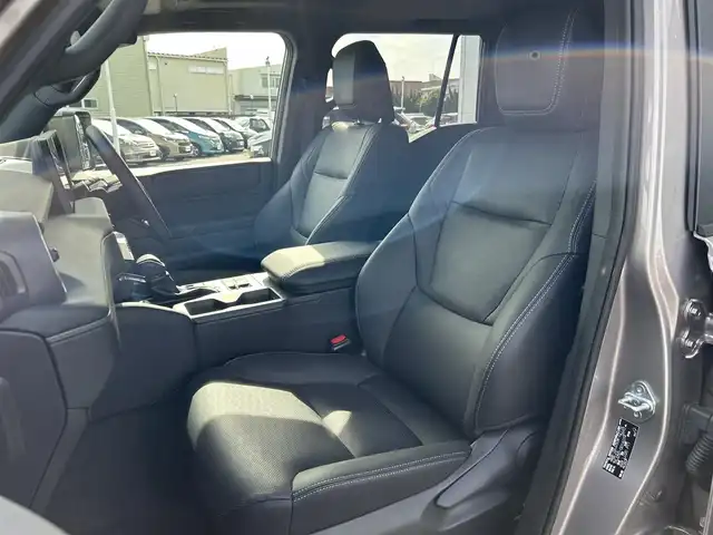 トヨタ ランドクルーザー ２５０ VX 愛媛県 2024(令6)年 0.5万km アバンギャルドブロンズメタリック トヨタセーフティセンス/純正ナビ（FM/AM/フルセグTV/Bluetooth）/バックカメラ/ETC2.0/クルーズコントロール/アイドリングストップ/サンルーフ/パワーバックドア/パワーシート/シートヒーター/横滑り防止装置/コーナーセンサー/レーンキープアシスト/オートライト/オートマチックハイビーム