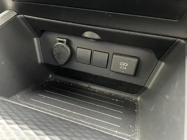 トヨタ ライズ G 富山県 2020(令2)年 4.2万km シャイニングホワイトパール １オーナー／/モデリスタフルエアロ／/パノラミックビューモニター／/純正７インチナビ／/フルセグＴＶ／/Ｂｌｕｅｔｏｏｔｈ／/ＤＶＤ再生／/コーナーセンサー／/Ｂカメラ／/ビルトインＥＴＣ／/純正ＡＷ付冬タイヤ４本有/LEDオートライト