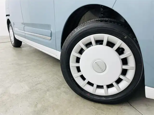 ダイハツ ムーヴ キャンバス ストライプス G 福島県 2023(令5)年 1.3万km シャイニングホワイトパール/レイクブルーメタリック スマートアシスト/・先行車発進お知らせ機能/・標識認識機能/・両側パワースライドドア/両側パワースライドドア/LEDオートライト/・フォグランプ/ベンチシート/・シートヒーター/ステアリングリモコン/電子パーキング/・ブレーキホールド/純正フロアマット/電動格納ドアミラー/アイドリングストップ/プッシュスタート/・スマートキー/・スペアキー