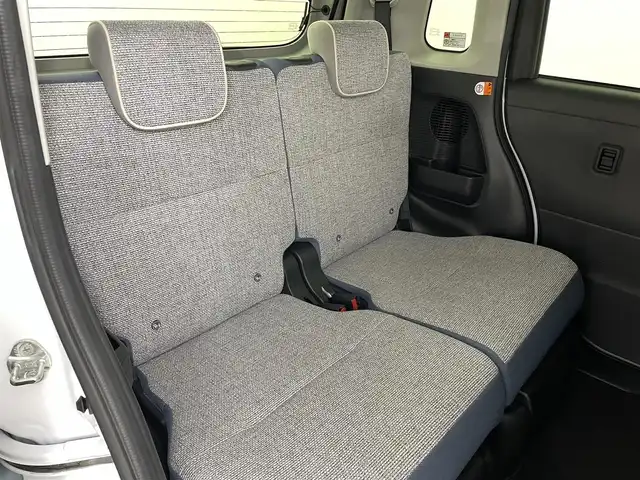 ダイハツ ムーヴ キャンバス ストライプス G 福島県 2023(令5)年 1.3万km シャイニングホワイトパール/レイクブルーメタリック スマートアシスト/・先行車発進お知らせ機能/・標識認識機能/・両側パワースライドドア/両側パワースライドドア/LEDオートライト/・フォグランプ/ベンチシート/・シートヒーター/ステアリングリモコン/電子パーキング/・ブレーキホールド/純正フロアマット/電動格納ドアミラー/アイドリングストップ/プッシュスタート/・スマートキー/・スペアキー