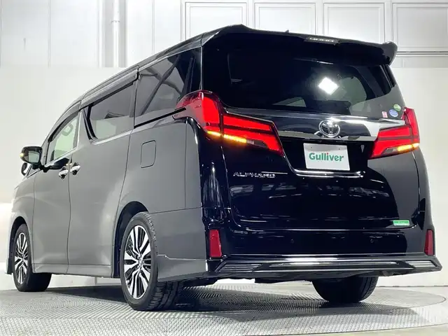 トヨタ アルファード S Cパッケージ 大阪府 2019(令1)年 4.8万km ブラック サンルーフ 黒革シート TRDエアロ ALPINE11incナビTV フリップダウンモニター デジタルインナーミラー パワーシート/ヒーター/エアコン ハンドルヒーター 電動リアゲート レーダーC 衝突軽減B レーンアシスト BSM