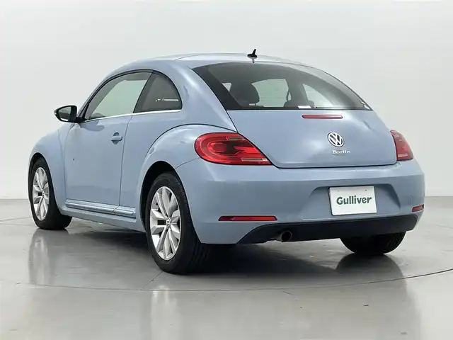 フォルクスワーゲン ザ・ビートル デザイン レザーパッケージ 熊本県 2013(平25)年 5万km デニムブルー 社外ナビAVIC-MRZ009（ＣＤ・ＤＶＤ・フルセグ・ＢＴ・ＳＤ・ｉｐｏｄ・ＵＳＢ）/クルーズコントロール　/前席シートヒーター　/ＥＴＣ　/横滑り防止　/純正フロアマット　/純正１７インチＡＷ/フォグライト/リモコンキー/スペアキー1本/保証書　/取扱説明書