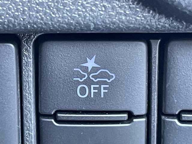 スバル ステラ カスタム R 東京都 2022(令4)年 0.4万km ブライトシルバーメタリック 純正ナビ　/フルセグＴＶ　/シートヒーター　/ドラレコ　/リアコーナーセンサー/Ｂｌｕｅｔｏｏｔｈ　/バックカメラ　/ＬＥＤヘッド　/フォグランプ　/衝突被害軽減　/レーンキープ　/オートライト　/スマートキー　/禁煙