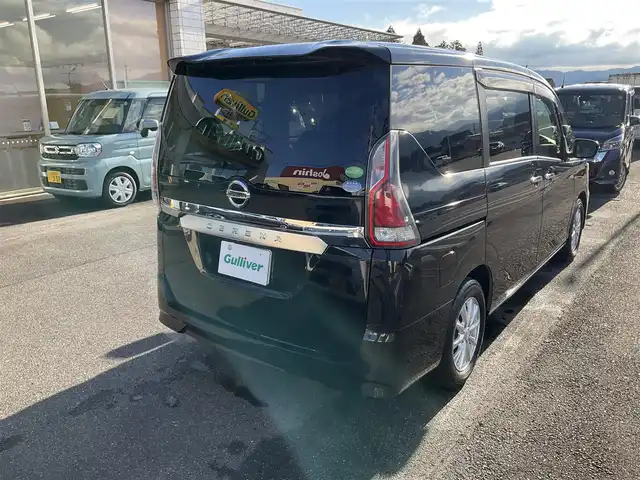 日産 セレナ S 滋賀県 2017(平29)年 9.4万km ダイヤモンドブラック ワンオーナー/車検令和8年6月まで/社外15インチアルミホイール/片側パワースライドドア/純正9インチナビゲーション（MM516D-L)/・CD/DVD/・AM/FM/・Bluetooth/アラウンドビューモニター/純正リヤフリップダウンモニター/ビルトインETC/純正ドライブレコーダー（ナビ連動）/取扱説明書/保証書