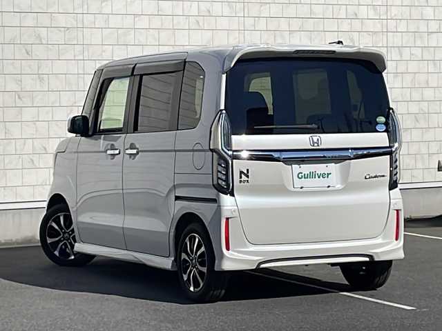 ホンダ Ｎ ＢＯＸ カスタム G L ホンダセンシング 茨城県 2017(平29)年 4.6万km プレミアムホワイトパールⅡ ワンオーナー/純正ナビ/（フルセグTV/Bluetooth/CD/DVD/AM/FM）/両側パワースライドドア/ホンダセンシング/レーダークルーズコントロール/バックカメラ/ビルトインETC/オートライト/プッシュスタート/スマートキー/スペアキー/保証書・取扱説明書