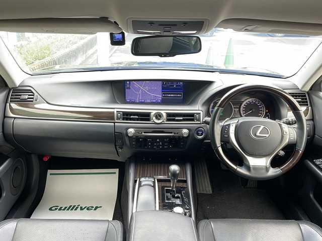 レクサス ＧＳ 450h Iパッケージ 茨城県 2012(平24)年 4.4万km ブラック 純正HDDナビ(CD/DVD/USB/AUX/BT/フルセグTV)/バックカメラ/クルーズコントロール/パドルシフト/黒革シート/前席シートヒーター/エアシート/前席パワーシート/ヘッドアップディスプレイ/ビルトインETC/前後ドライブレコーダー/電動式リアサンシェード/横滑り防止装置/オートライト/フォグランプ/ステアリングスイッチ/純正フロアマット/純正ドアバイザー/スペアキー×1/保証書/取扱説明書