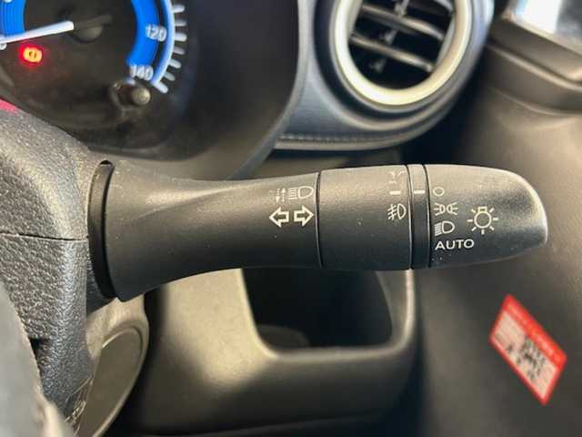 日産 デイズ ハイウェイスターX 静岡県 2019(令1)年 5.1万km ホワイトパール (株)IDOMが運営する【じしゃロン浜松店】の自社ローン専用車両になりますこちらは現金またはオートローンご利用時の価格です。自社ローンご希望の方は別途その旨お申付け下さい/・アラウンドビューモニター/・バック　サイドカメラ/・アイドリングストップ/・前後コーナーセンサー/・オートライト/・ライトレベライザー/・オートライト/・ウインカーミラー/・社外14インチAW