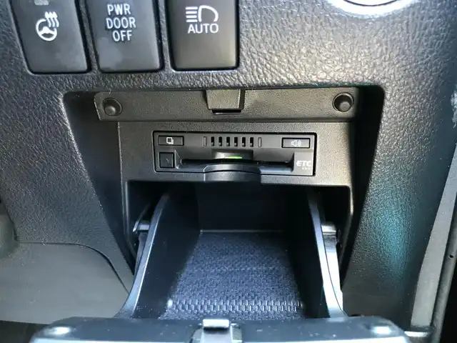 トヨタ アルファード S Cパッケージ 富山県 2018(平30)年 6.3万km ダークレッドマイカメタリック 純正10型ナビ(BT/CD/DVD)/フルセグTV/パワースライドドア(両側)/パワーバックドア/バックカメラ/ビルトインETC/コムテックドライブレコーダー/純正12.1型後席ディスプレイ/レーダークルーズコントロール/インテリジェントクリアランスソナー/セーフティセンス/・プリクラッシュセーフティ/・レーントレーシングアシスト/・ロードサインアシスト/・アダプティブハイビームシステム/ブラインドスポットモニター/デジタルインナーミラー/純正3眼LEDヘッドランプ/デュアルオートエアコン/木目調/革巻きコンビステアリング/ステアリングヒーター/ブラック合皮シート/前列パワーシート/快適温熱シート/2列目エグゼクティブパワーシート/助手席パワーオットマン/運転席ポジションメモリー/モデリスタエアロ(F/S/R)/純正18インチアルミホイール/スマートエントリー/プッシュスタートシステム/ウェルカムパワースライドドア機能/禁煙車
