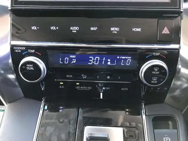 トヨタ アルファード S Cパッケージ 富山県 2018(平30)年 6.3万km ダークレッドマイカメタリック 純正10型ナビ(BT/CD/DVD)/フルセグTV/パワースライドドア(両側)/パワーバックドア/バックカメラ/ビルトインETC/コムテックドライブレコーダー/純正12.1型後席ディスプレイ/レーダークルーズコントロール/インテリジェントクリアランスソナー/セーフティセンス/・プリクラッシュセーフティ/・レーントレーシングアシスト/・ロードサインアシスト/・アダプティブハイビームシステム/ブラインドスポットモニター/デジタルインナーミラー/純正3眼LEDヘッドランプ/デュアルオートエアコン/木目調/革巻きコンビステアリング/ステアリングヒーター/ブラック合皮シート/前列パワーシート/快適温熱シート/2列目エグゼクティブパワーシート/助手席パワーオットマン/運転席ポジションメモリー/モデリスタエアロ(F/S/R)/純正18インチアルミホイール/スマートエントリー/プッシュスタートシステム/ウェルカムパワースライドドア機能/禁煙車