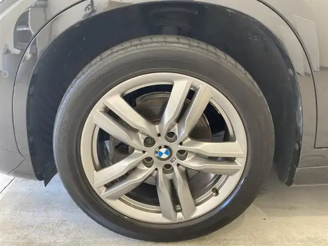 ＢＭＷ Ｘ１ xDrive 18d Mスポーツ 熊本県 2020(令2)年 2万km サファイアブラックP 4WD/純正ナビ/　　BT/FM/AM/USB/バックカメラ/パワーバックドア/レーダークルーズコントロール/LEDオートライト/ハーフレザーシート/パワーシート/シートメモリー/純正18インチアルミホイール/ルーフレール/パドルシフト/ステアリングスイッチ/ワンオーナー/スマートキー/ETC