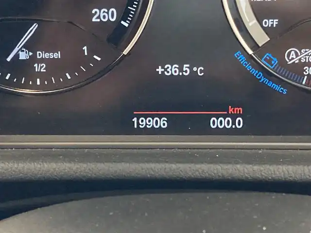 ＢＭＷ Ｘ１ xDrive 18d Mスポーツ 熊本県 2020(令2)年 2万km サファイアブラックP 4WD/純正ナビ/　　BT/FM/AM/USB/バックカメラ/パワーバックドア/レーダークルーズコントロール/LEDオートライト/ハーフレザーシート/パワーシート/シートメモリー/純正18インチアルミホイール/ルーフレール/パドルシフト/ステアリングスイッチ/ワンオーナー/スマートキー/ETC