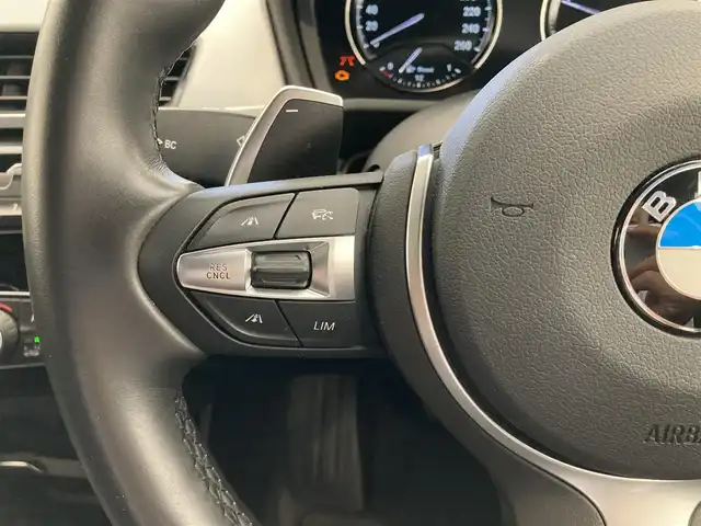 ＢＭＷ Ｘ１ xDrive 18d Mスポーツ 熊本県 2020(令2)年 2万km サファイアブラックP 4WD/純正ナビ/　　BT/FM/AM/USB/バックカメラ/パワーバックドア/レーダークルーズコントロール/LEDオートライト/ハーフレザーシート/パワーシート/シートメモリー/純正18インチアルミホイール/ルーフレール/パドルシフト/ステアリングスイッチ/ワンオーナー/スマートキー/ETC