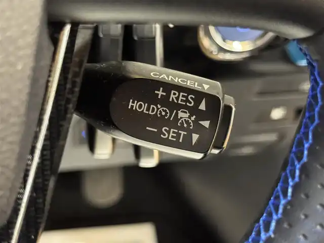 トヨタ プリウス ＰＨＶ A プレミアム 群馬県 2017(平29)年 5.9万km スピリテッドアクアメタリック セーフティセンス/モデリスタフルエアロ/純正11.6インチSDナビ/　　BT/フルセグ/USB/AUX/バックカメラ/レーダークルーズコントロール/LEDオートライト/オートハイビーム/レザーシート/前席シートヒーター/運転席パワーシート/社外15インチAW/コーナーセンサー/パーキングアシスト/ブラインドスポットモニター/ヘッドアップディスプレイ/レーンアシスト/オートリトラクタブルミラー/横滑り防止装置/サイド・カーテンエアバッグ/スマートキー/ビルトインETC2.0