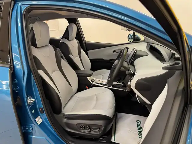 トヨタ プリウス ＰＨＶ A プレミアム 群馬県 2017(平29)年 5.9万km スピリテッドアクアメタリック セーフティセンス/モデリスタフルエアロ/純正11.6インチSDナビ/　　BT/フルセグ/USB/AUX/バックカメラ/レーダークルーズコントロール/LEDオートライト/オートハイビーム/レザーシート/前席シートヒーター/運転席パワーシート/社外15インチAW/コーナーセンサー/パーキングアシスト/ブラインドスポットモニター/ヘッドアップディスプレイ/レーンアシスト/オートリトラクタブルミラー/横滑り防止装置/サイド・カーテンエアバッグ/スマートキー/ビルトインETC2.0