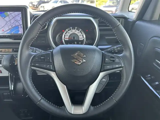 スズキ スペーシア カスタム HYBRID XS 兵庫県 2022(令4)年 3.5万km ピュアホワイトP 純正8インチSDナビ/アラウンドビューモニター/デュアルブレーキサポート/純正フロアマット/純正アルミホイール/追従有クルーズコントロール/両側パワースライドドア/シートヒーター/フルセグTV/DVD再生/LEDヘッドライト/スペアキー/スイッチスタート/Bluetooth接続/USB入力端子