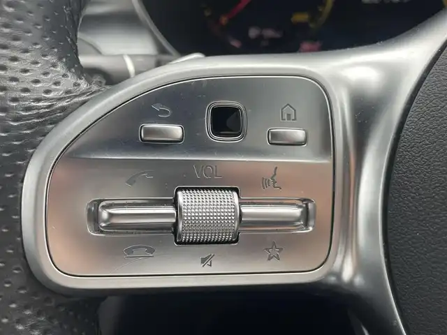 メルセデス・ベンツ Ｃ２００ ローレウスED スポーツプラスPKG 栃木県 2020(令2)年 3.1万km ダイヤモンドホワイト ワンオーナー /黒レザーシート /レーダーセーフティパッケージ /ナビパック /（AM/FM/Bluetooth/USB)/フルセグ/アンビエントライト /パワーシート /シートヒーター  /ヘッドアップディスプレイ  /コーナーセンサー /前後ドラレコ /ETC2.0 /ACC