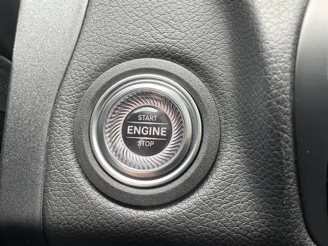 メルセデス・ベンツ Ｃ２００ ローレウスED スポーツプラスPKG 栃木県 2020(令2)年 3.1万km ダイヤモンドホワイト ワンオーナー /黒レザーシート /レーダーセーフティパッケージ /ナビパック /（AM/FM/Bluetooth/USB)/フルセグ/アンビエントライト /パワーシート /シートヒーター  /ヘッドアップディスプレイ  /コーナーセンサー /前後ドラレコ /ETC2.0 /ACC