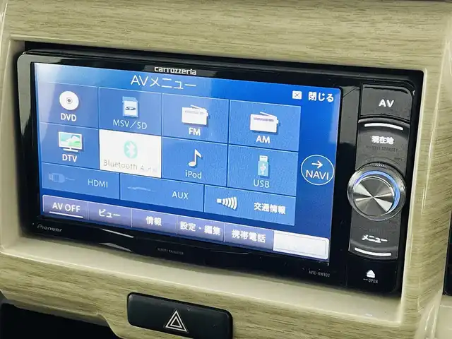 スズキ ハスラー ワンダラー 福島県 2019(平31)年 2.8万km シフォンアイボリーメタリック/ウッディブラウン2トーンルーフ スズキセーフティサポート/・衝突軽減ブレーキ/・誤発進抑制機能/・車線維持支援機能/・ふらつき警報機能/・先行車発進お知らせ機能/・横滑り防止装置/・ヒルスタートアシスト/・頚部衝撃緩和フロントシート/ワンオーナー/パイオニアメモリナビ/・フルセグTV/・CD/DVD/・FM/AM/・iPod/・AUX/・SD/・ステアリングスイッチ/LEDヘッドライト/・フォグランプ/・オートライト/ハーフレザー/シートヒーター（D＋N）/純正15インチスチールホイール/純正フロアマット/ドアバイザー/ルーフレール/アイドリングストップ/プッシュスタート/スマートキー