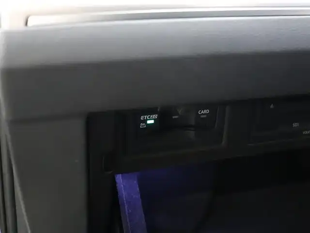 フォルクスワーゲン パサート ヴァリアント TDI エレガンス 静岡県 2020(令2)年 5.5万km パール 純正ナビ/Apple Carplay/バックカメラ/ACC/LKA/BSM/ハーフレザーシート/前席シートヒーター/全方位ドラレコ/パドルシフト/LEDヘッドライト/ETC2.0