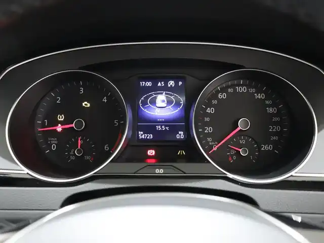 フォルクスワーゲン パサート ヴァリアント TDI エレガンス 静岡県 2020(令2)年 5.5万km パール 純正ナビ/Apple Carplay/バックカメラ/ACC/LKA/BSM/ハーフレザーシート/前席シートヒーター/全方位ドラレコ/パドルシフト/LEDヘッドライト/ETC2.0