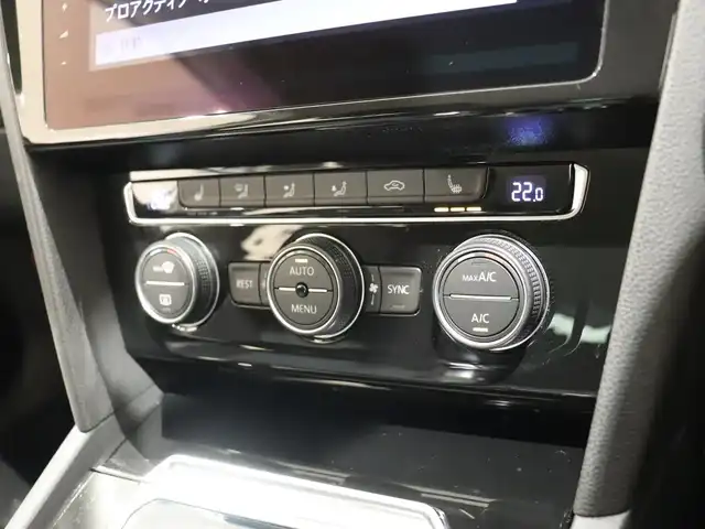 フォルクスワーゲン パサート ヴァリアント TDI エレガンス 静岡県 2020(令2)年 5.5万km パール 純正ナビ/Apple Carplay/バックカメラ/ACC/LKA/BSM/ハーフレザーシート/前席シートヒーター/全方位ドラレコ/パドルシフト/LEDヘッドライト/ETC2.0