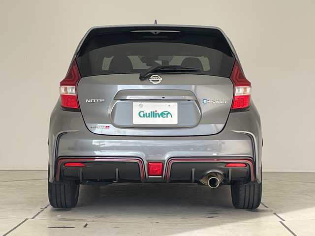 日産 ノート e－パワー ニスモ 愛知県 2017(平29)年 5.4万km ダークメタルグレー 純正ナビ/純正アルミホイール/LEDヘッドライト/オートライト/ETC/衝突軽減システム/フルセグ/CD DVD/Bluetooth/ステアリングスイッチ/スマートキー/プッシュスタート