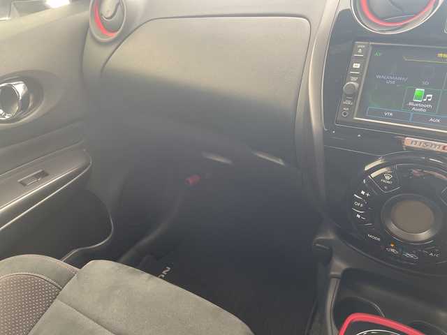 日産 ノート e－パワー ニスモ 愛知県 2017(平29)年 5.4万km ダークメタルグレー 純正ナビ/純正アルミホイール/LEDヘッドライト/オートライト/ETC/衝突軽減システム/フルセグ/CD DVD/Bluetooth/ステアリングスイッチ/スマートキー/プッシュスタート