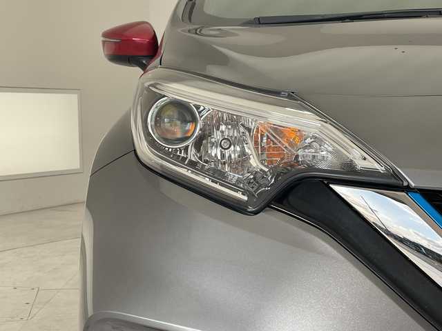 日産 ノート e－パワー ニスモ 愛知県 2017(平29)年 5.4万km ダークメタルグレー 純正ナビ/純正アルミホイール/LEDヘッドライト/オートライト/ETC/衝突軽減システム/フルセグ/CD DVD/Bluetooth/ステアリングスイッチ/スマートキー/プッシュスタート