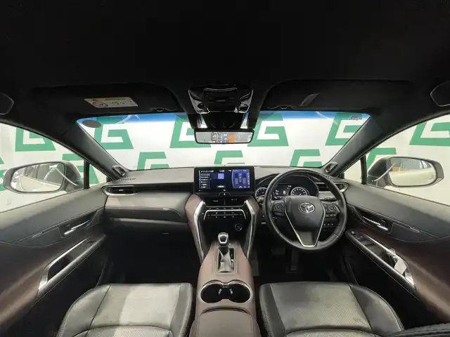 トヨタ ハリアー Z レザーパッケージ 鹿児島県 2020(令2)年 3.3万km ホワイトパールクリスタルシャイン 禁煙車/純正ディスプレイオーディオ/　（Bluetooth/フルセグTV/Applecarplay/Androidauto）/パノラミックビューモニター/ビルトインETC2.0/トヨタセーフティセンス/・プリクラッシュセーフティ/・レーントレーシングアシスト/・アダプティブクルーズコントロール/・ブラインドスポットモニター/・リアクロストラフィックアラート/・ロードサインアシスト/前席シートヒーター/ベンチレーション/運転席メモリーシート/デジタルインナーミラー/ステアリングヒーター/電動パーキング/ブレーキホールド