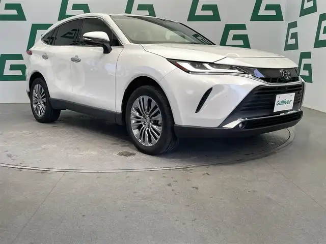 トヨタ ハリアー Z レザーパッケージ 鹿児島県 2020(令2)年 3.3万km ホワイトパールクリスタルシャイン 禁煙車/純正ディスプレイオーディオ/　（Bluetooth/フルセグTV/Applecarplay/Androidauto）/パノラミックビューモニター/ビルトインETC2.0/トヨタセーフティセンス/・プリクラッシュセーフティ/・レーントレーシングアシスト/・アダプティブクルーズコントロール/・ブラインドスポットモニター/・リアクロストラフィックアラート/・ロードサインアシスト/前席シートヒーター/ベンチレーション/運転席メモリーシート/デジタルインナーミラー/ステアリングヒーター/電動パーキング/ブレーキホールド
