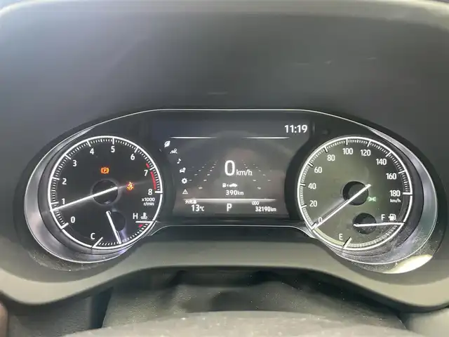 トヨタ ハリアー Z レザーパッケージ 鹿児島県 2020(令2)年 3.3万km ホワイトパールクリスタルシャイン 禁煙車/純正ディスプレイオーディオ/　（Bluetooth/フルセグTV/Applecarplay/Androidauto）/パノラミックビューモニター/ビルトインETC2.0/トヨタセーフティセンス/・プリクラッシュセーフティ/・レーントレーシングアシスト/・アダプティブクルーズコントロール/・ブラインドスポットモニター/・リアクロストラフィックアラート/・ロードサインアシスト/前席シートヒーター/ベンチレーション/運転席メモリーシート/デジタルインナーミラー/ステアリングヒーター/電動パーキング/ブレーキホールド