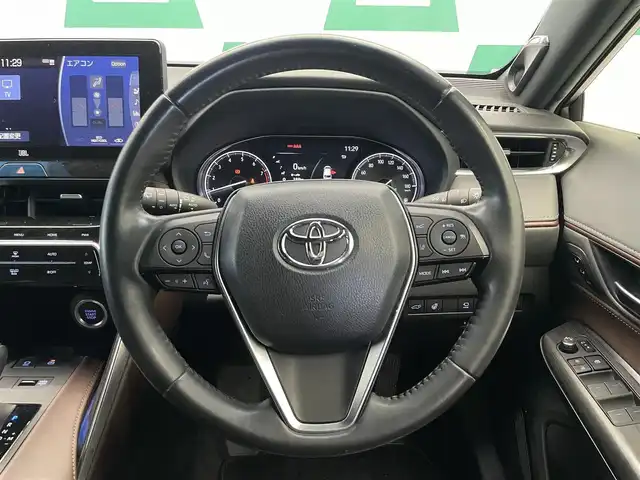 トヨタ ハリアー Z レザーパッケージ 鹿児島県 2020(令2)年 3.3万km ホワイトパールクリスタルシャイン 禁煙車/純正ディスプレイオーディオ/　（Bluetooth/フルセグTV/Applecarplay/Androidauto）/パノラミックビューモニター/ビルトインETC2.0/トヨタセーフティセンス/・プリクラッシュセーフティ/・レーントレーシングアシスト/・アダプティブクルーズコントロール/・ブラインドスポットモニター/・リアクロストラフィックアラート/・ロードサインアシスト/前席シートヒーター/ベンチレーション/運転席メモリーシート/デジタルインナーミラー/ステアリングヒーター/電動パーキング/ブレーキホールド