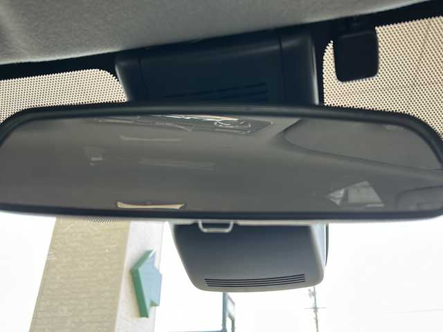 トヨタ アクア S 愛媛県 2018(平30)年 7.7万km スーパーホワイトⅡ 純正SDナビ【CD/Bluetooth】/バックカメラ/衝突軽減ブレーキ/レーンキープ/プッシュスタート/ETC/ドアバイザー/ステアリングスイッチ/禁煙車/電動格納ウィンカーミラー