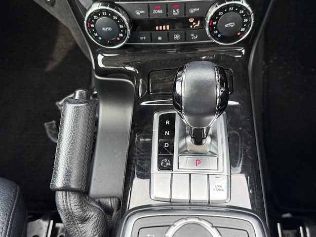 メルセデス・ベンツ ゲレンデヴァーゲン Ｇ３５０ｄ 長野県 2016(平28)年 10.6万km 白 サンルーフ/黒革シート/純正ナビ/バックカメラ/BluetoothAudio/純正18インチアルミホイール/クルーズコントロール/前席シートヒーター/前席パワーシート/キーレス /ETC