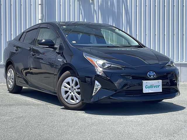 トヨタ プリウス Sセーフティプラス 三重県 2018(平30)年 4.5万km アティチュードブラックマイカ 9型フロートナビ/フルセグTV/Bluetooth/LEDヘッドライト/パーキングアシスト/オートハイビーム/セーフティセンス/ETC/電動格納ミラー/ステアリングリモコン/禁煙車