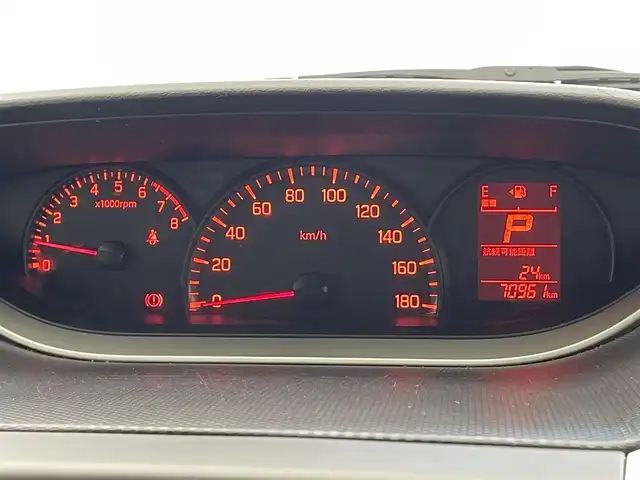 スズキ ソリオ G 滋賀県 2017(平29)年 7.1万km ネオンブルーM 純正ナビ/【Bluetooth/CD/DVD/FM/AM】/バックカメラ/片側パワースライドドア/ETC/前後ドライブレコーダー/シートヒーター/前後コーナーセンサー/プッシュスタート/スマートキー/社外フロアマット